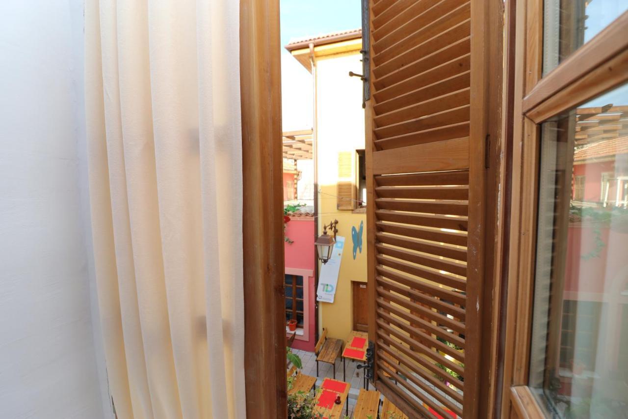 Gaia Bed and Breakfast Vlorë Esterno foto
