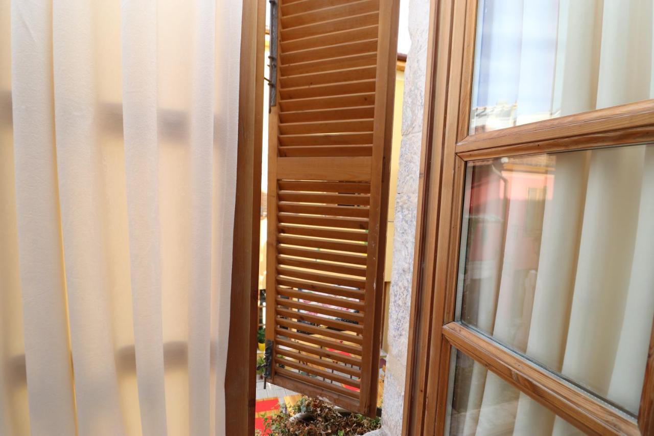 Gaia Bed and Breakfast Vlorë Esterno foto