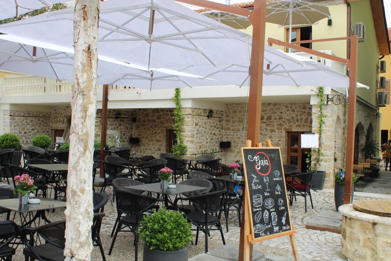 Gaia Bed and Breakfast Vlorë Esterno foto